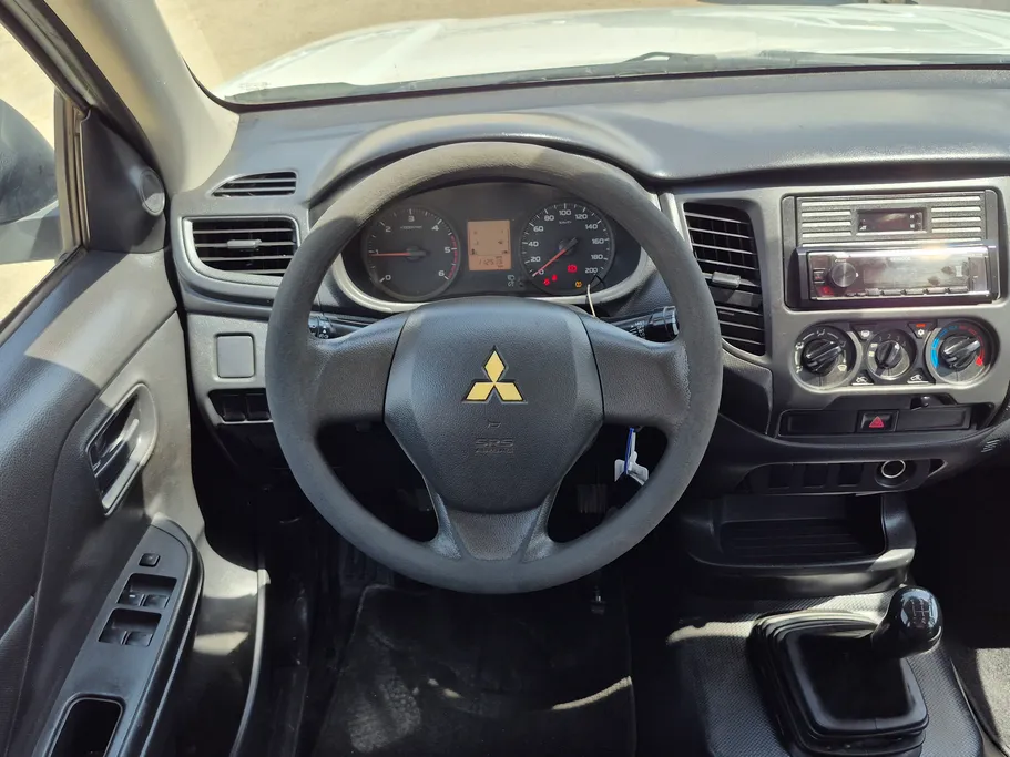 2023 Mitsubishi L200 DC 4x2 Diesel 