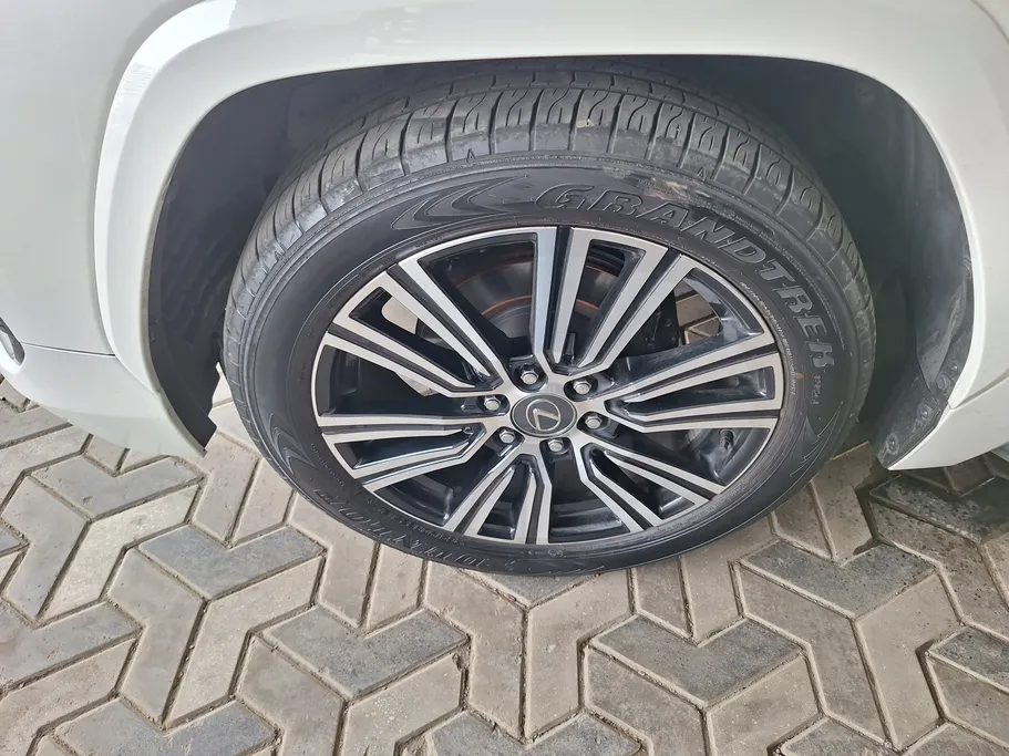 لكزس LX 600 2024 