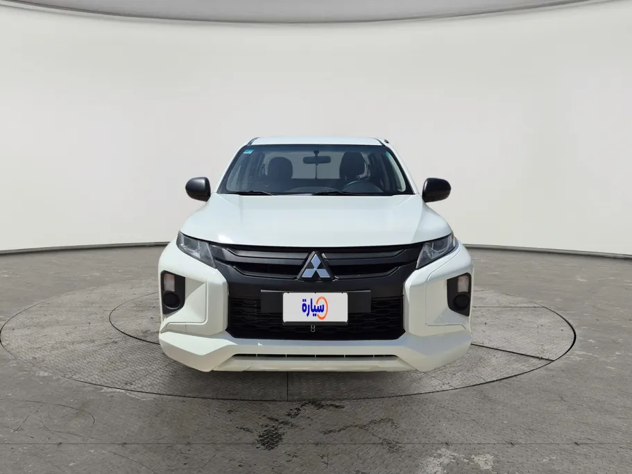 2022 Mitsubishi L200 DC 4x2 Diesel 