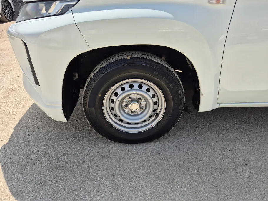 2022 Mitsubishi L200 DC 4x2 Diesel 