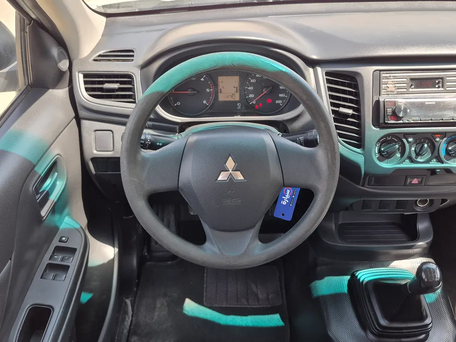 2022 Mitsubishi L200 DC 4x2 Diesel 