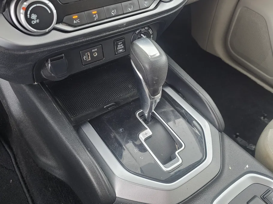 2023 Nissan Xterra SE 