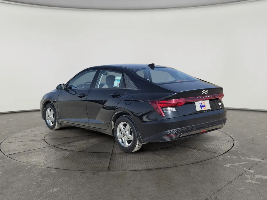 2025 Hyundai Accent Fleet 