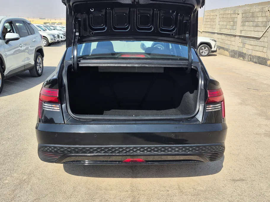 2025 Hyundai Accent Fleet 
