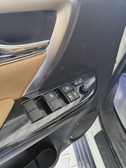 2023 Toyota Fortuner VX 