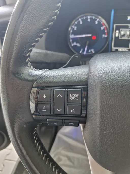 2023 Toyota Fortuner VX 