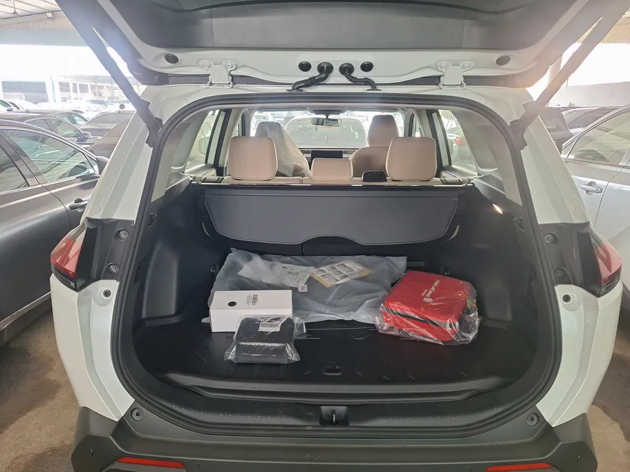 2026 Toyota RAV4 XLE 
