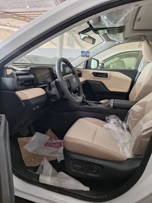 2026 Toyota RAV4 XLE 