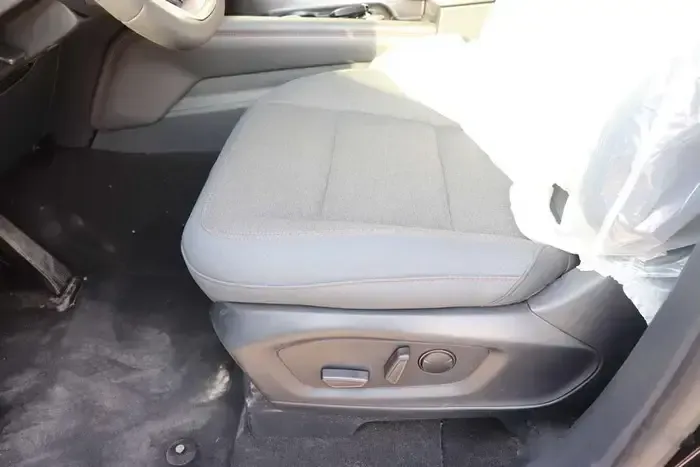 2025 Ford Explorer Active 200A 