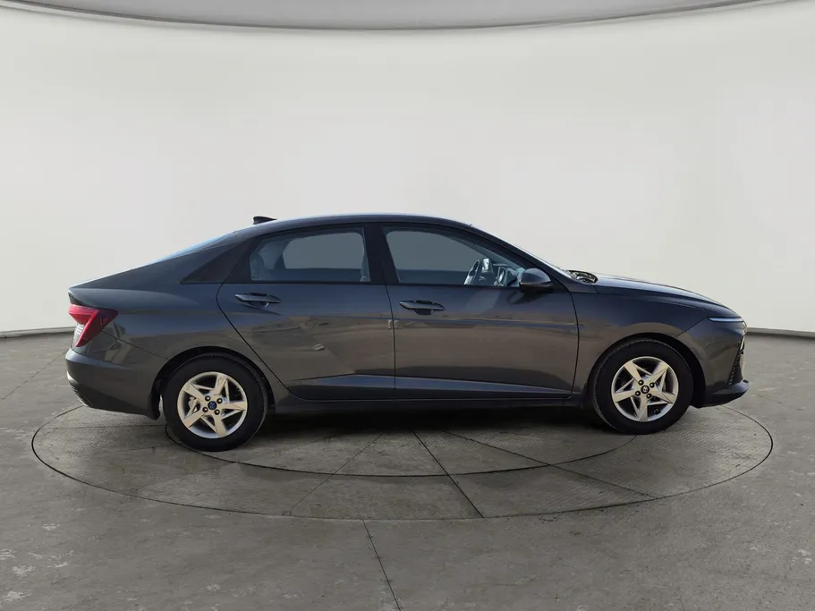 2024 Hyundai Accent Fleet 