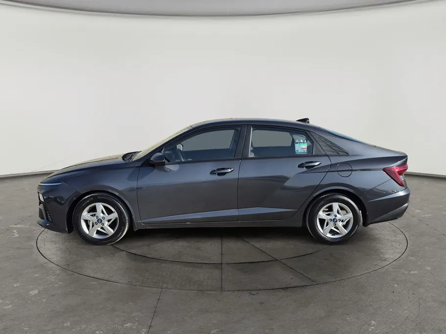 2024 Hyundai Accent Fleet 