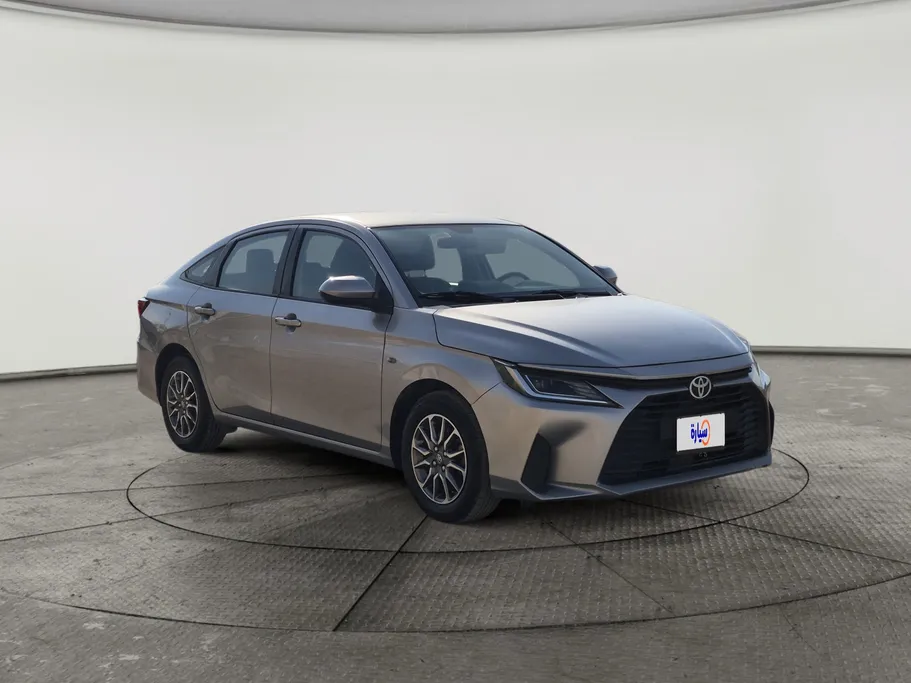2023 Toyota Yaris  Y 