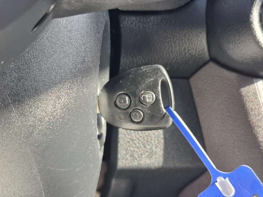 2023 Toyota Yaris  Y 