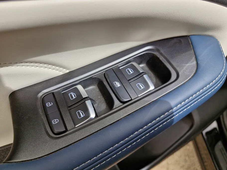 2027 Jetour X50 Premium 