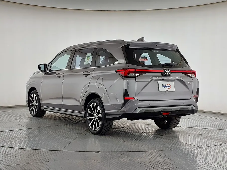 2024 Toyota Veloz GLX 