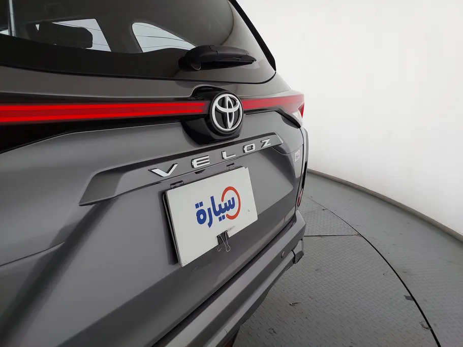 2024 Toyota Veloz GLX 