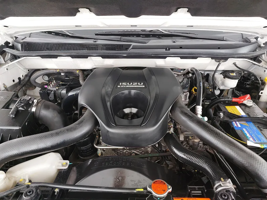 2021 ايسوزو D-max Double Cab 