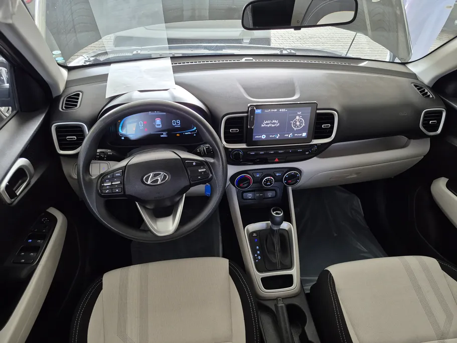 2025 Hyundai Venue Smart 