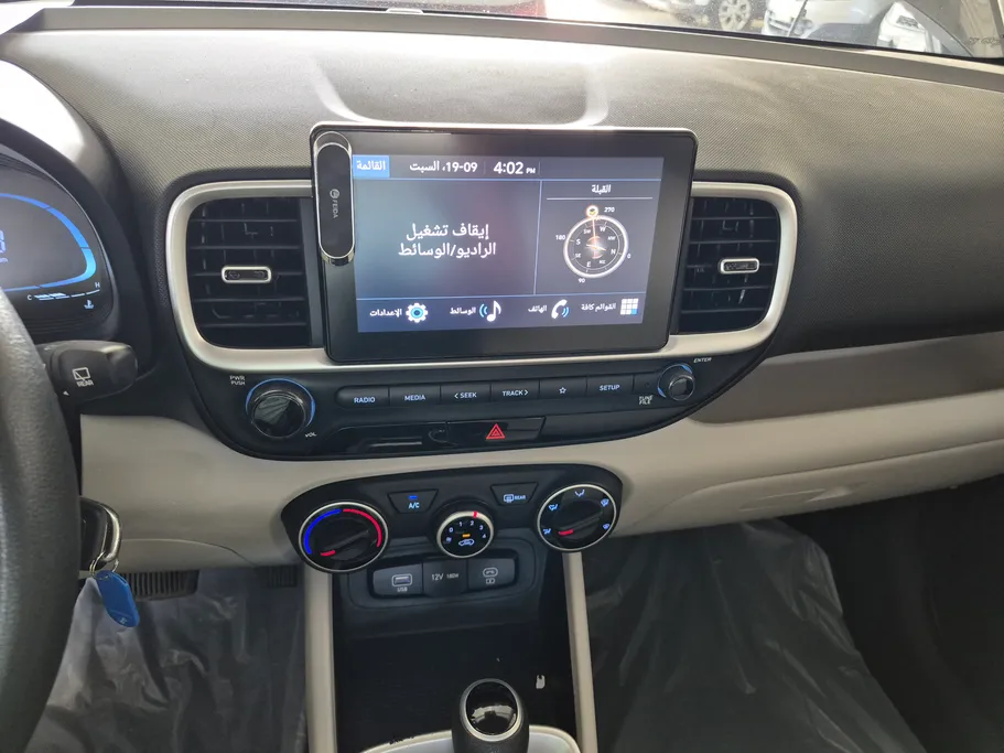2025 Hyundai Venue Smart 
