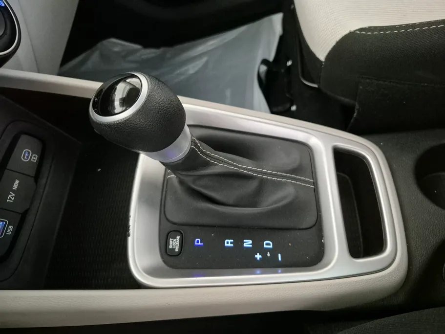 2025 Hyundai Venue Smart 
