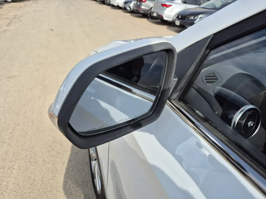 2023 MG ZS STD 