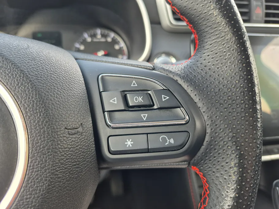 2023 MG ZS STD 