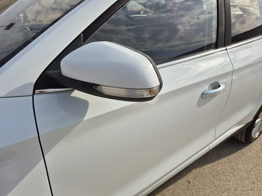 2023 MG ZS STD 