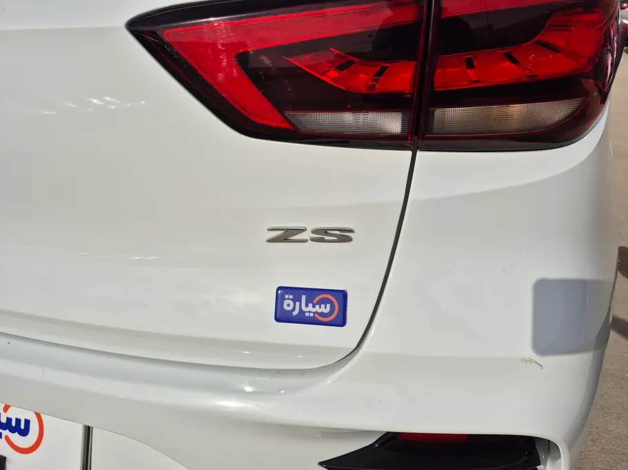 2023 MG ZS STD 
