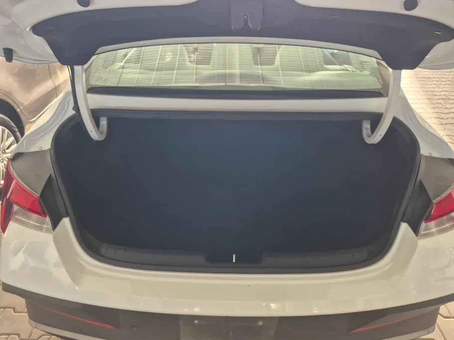2025 Hyundai Elantra Fleet 