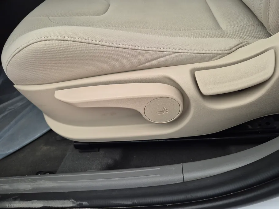 2025 Hyundai Elantra Fleet 