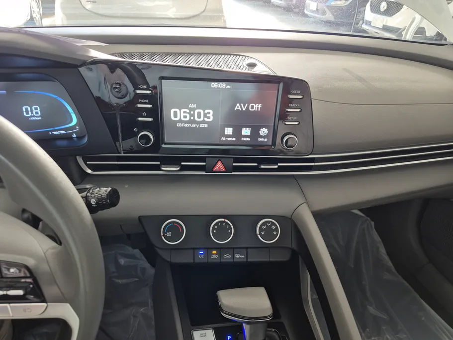2025 Hyundai Elantra Fleet 