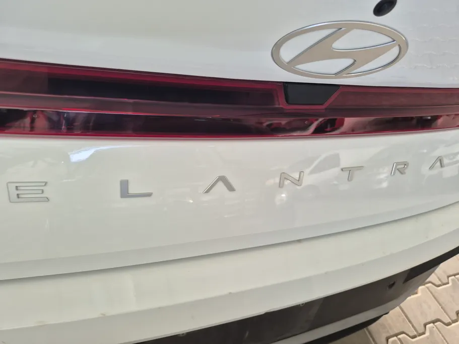 2025 Hyundai Elantra Fleet 