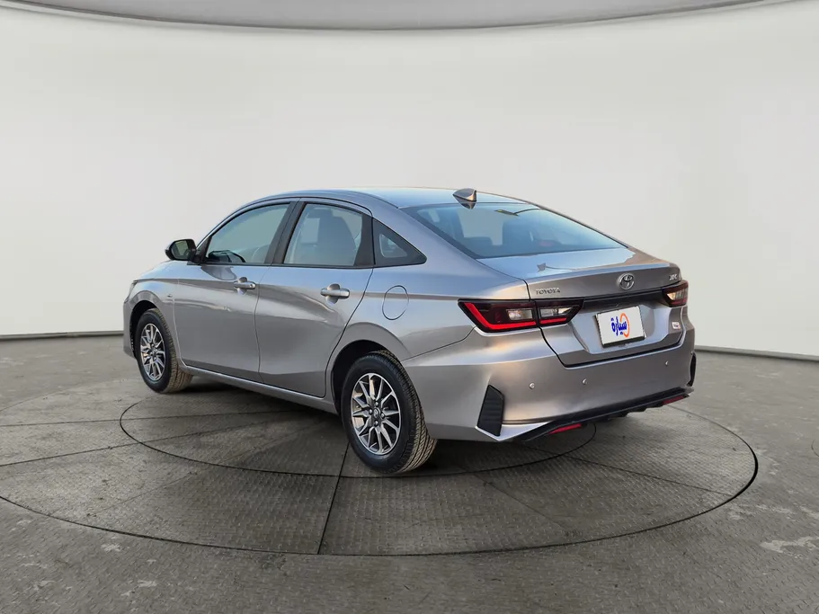 2023 Toyota Yaris  Y 