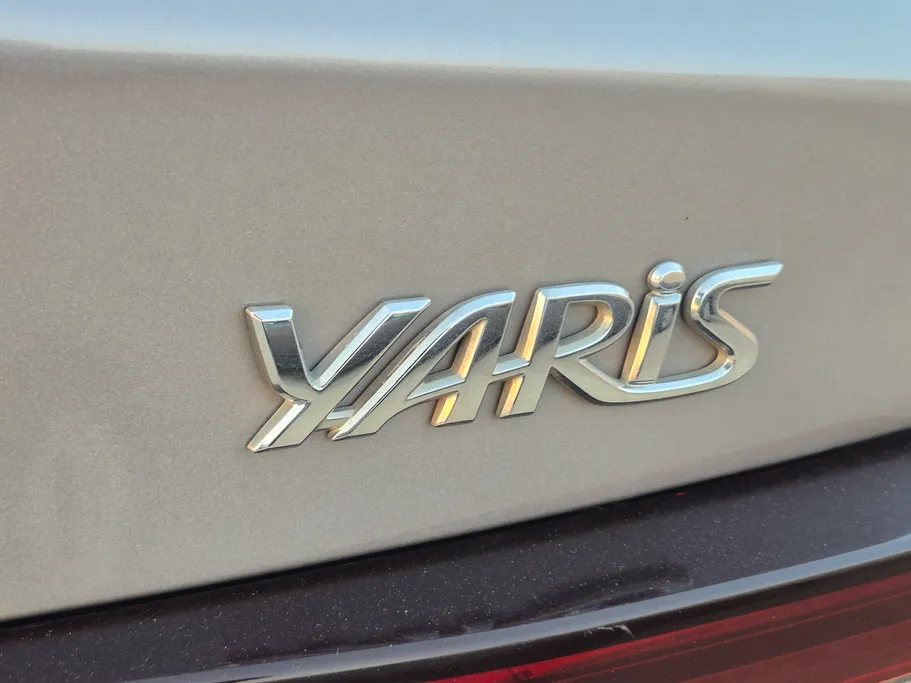 2023 Toyota Yaris  Y 