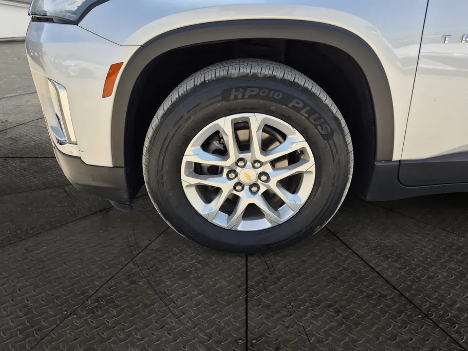 2022 Chevrolet Traverse LT 