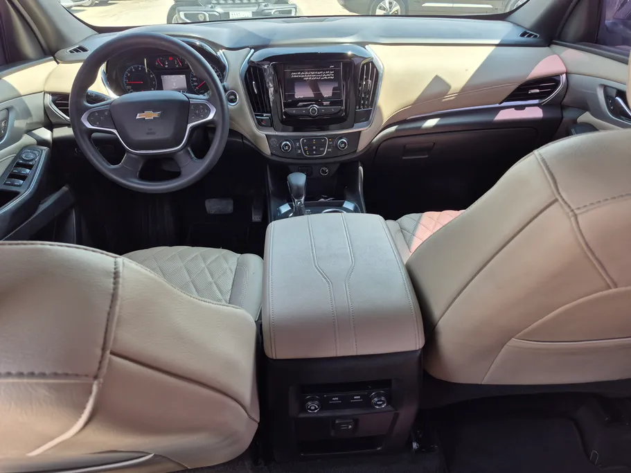 2022 Chevrolet Traverse LT 