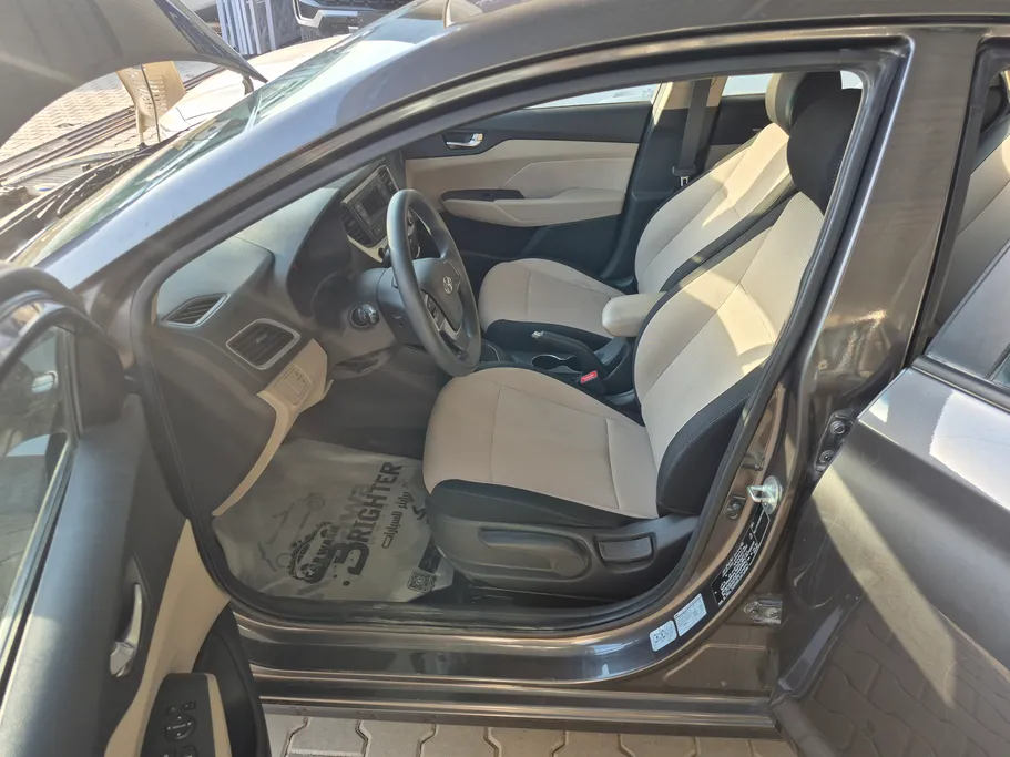 2023 Hyundai Accent Smart 