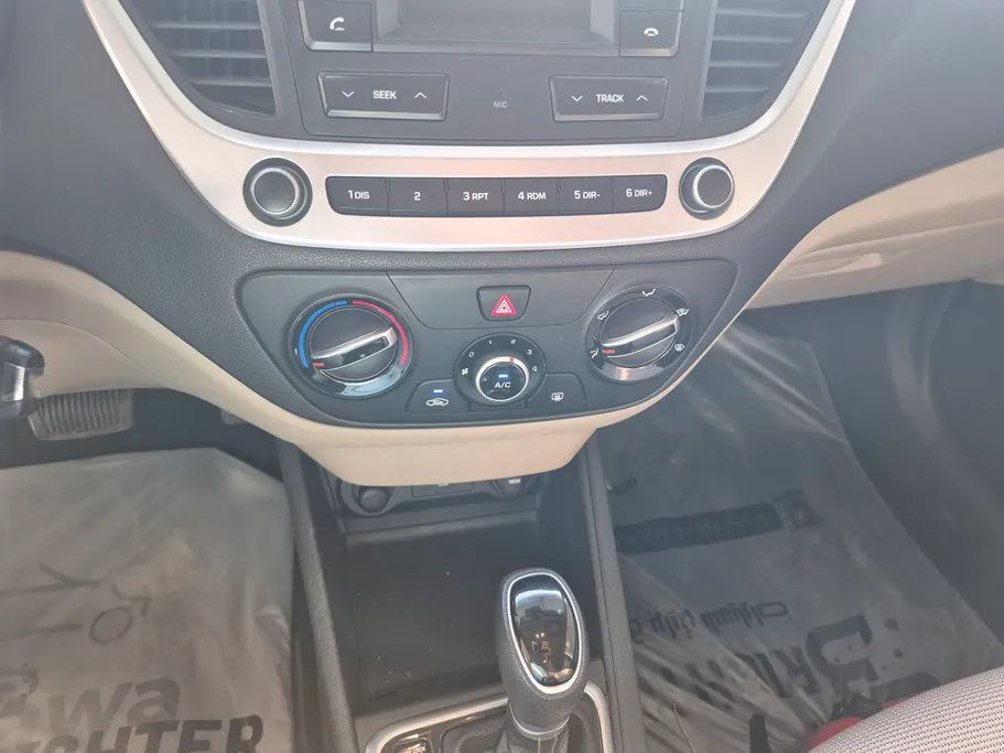 2023 Hyundai Accent Smart 