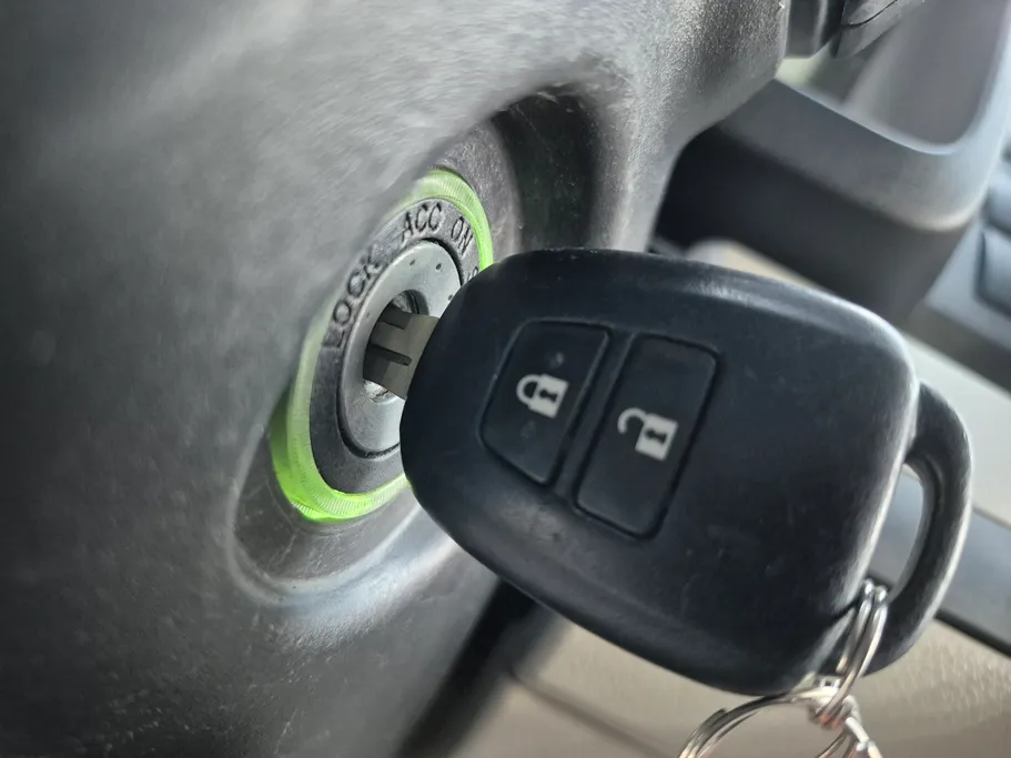 2022 Toyota Haice بضاعة سقف عالي 
