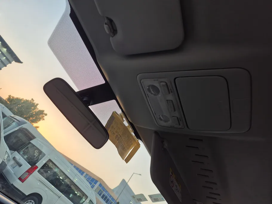 2022 Toyota Haice بضاعة سقف عالي 