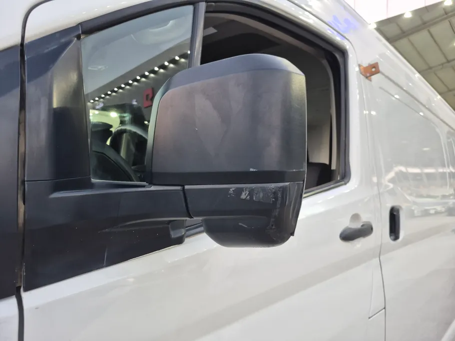2022 Toyota Haice بضاعة سقف عالي 