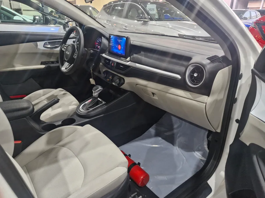2023 Kia Cerato L 