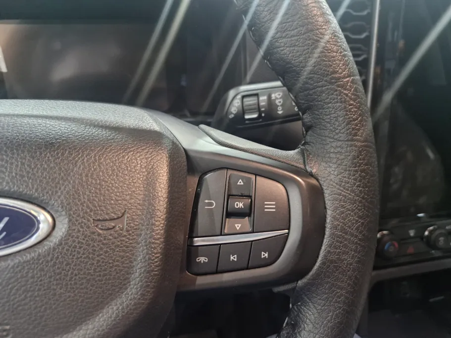 2025 Ford Everest XLS 