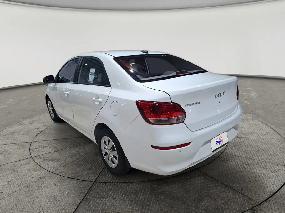 2025 Kia Pegas LX 