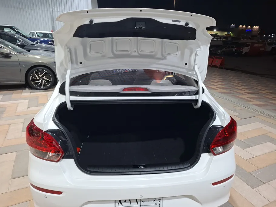 2025 Kia Pegas LX 