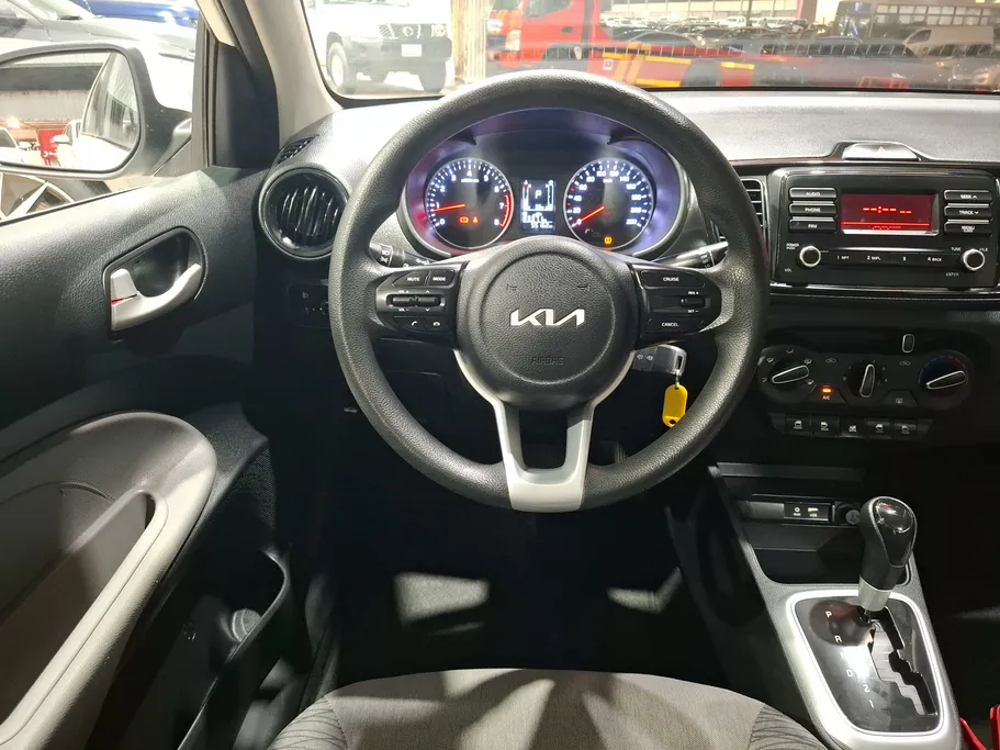 2025 Kia Pegas LX 