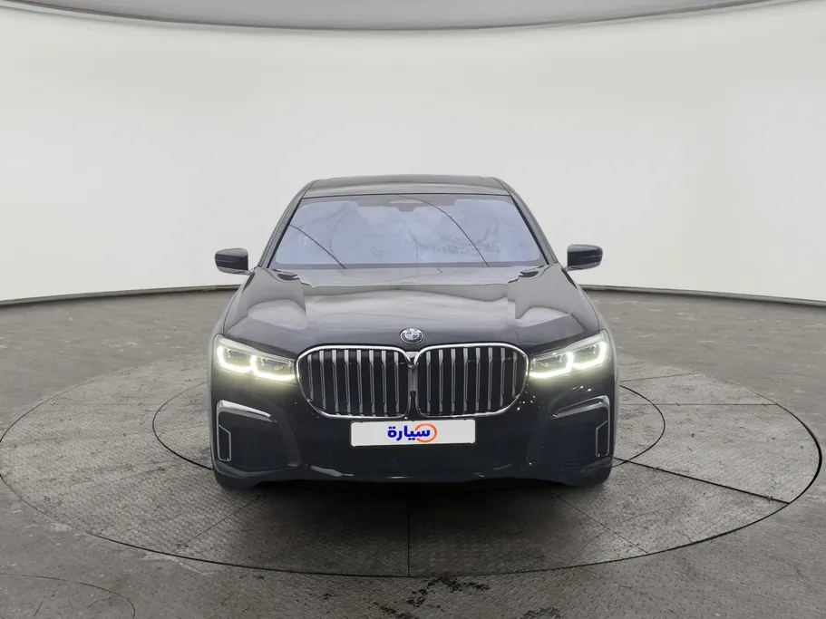2021 BMW 7 Series 730Li 