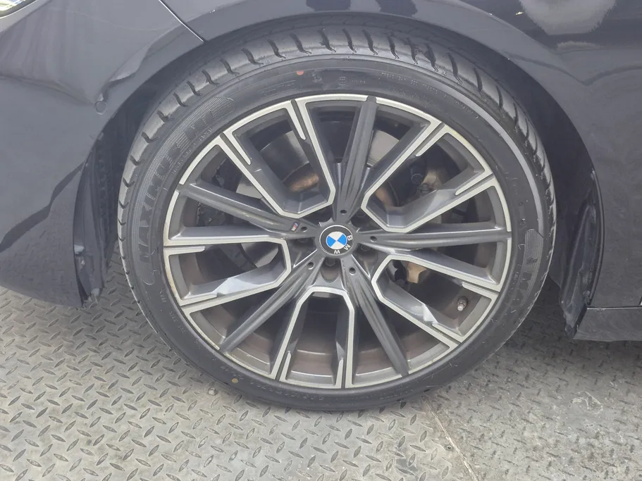 2021 BMW 7 Series 730Li 