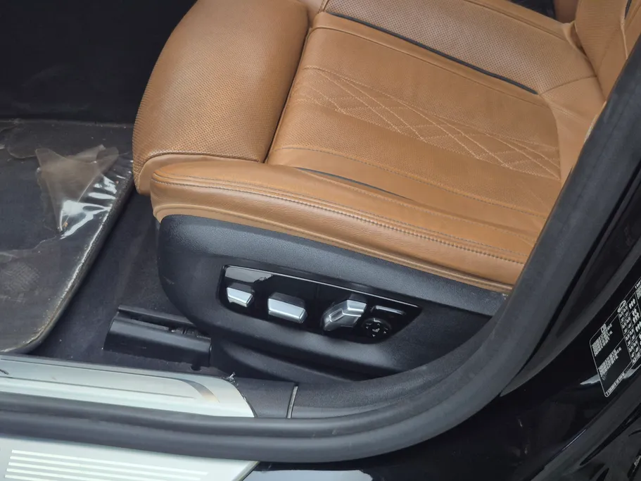 2021 BMW 7 Series 730Li 