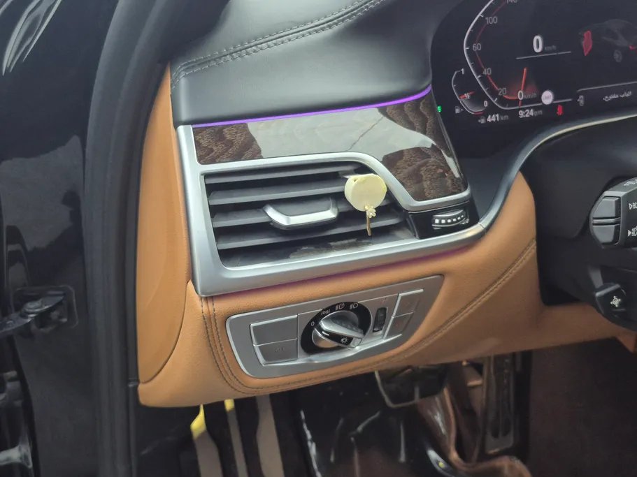 2021 BMW 7 Series 730Li 